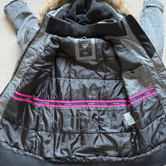 Noize Outwr Division Women's Winter Parka - Picture 4 of 5
